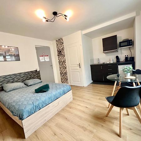 Studios Ideal Pro I Centre-Ville & Parking Gratuit Chatellerault Ngoại thất bức ảnh