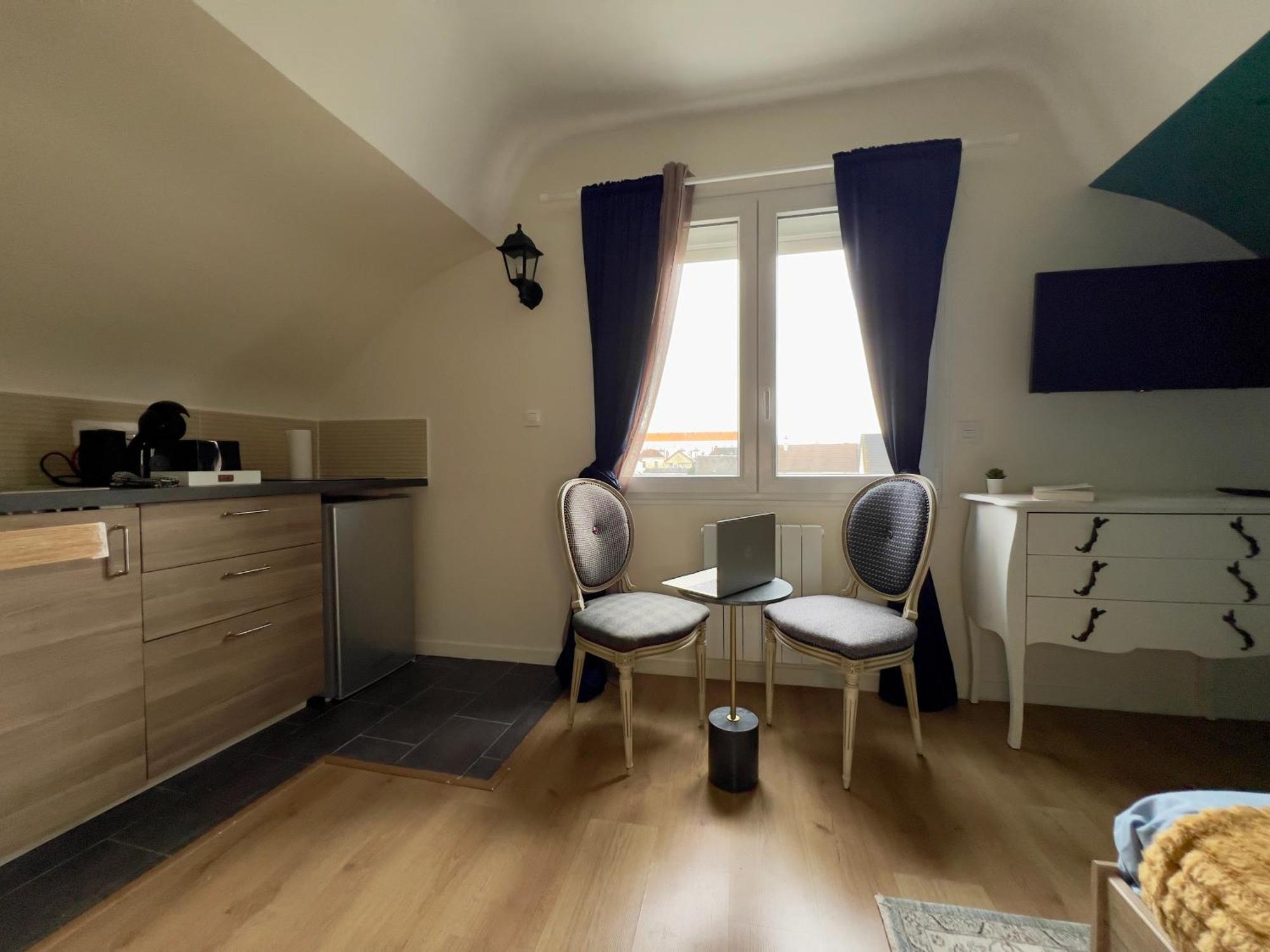 Studios Ideal Pro I Centre-Ville & Parking Gratuit Chatellerault Ngoại thất bức ảnh