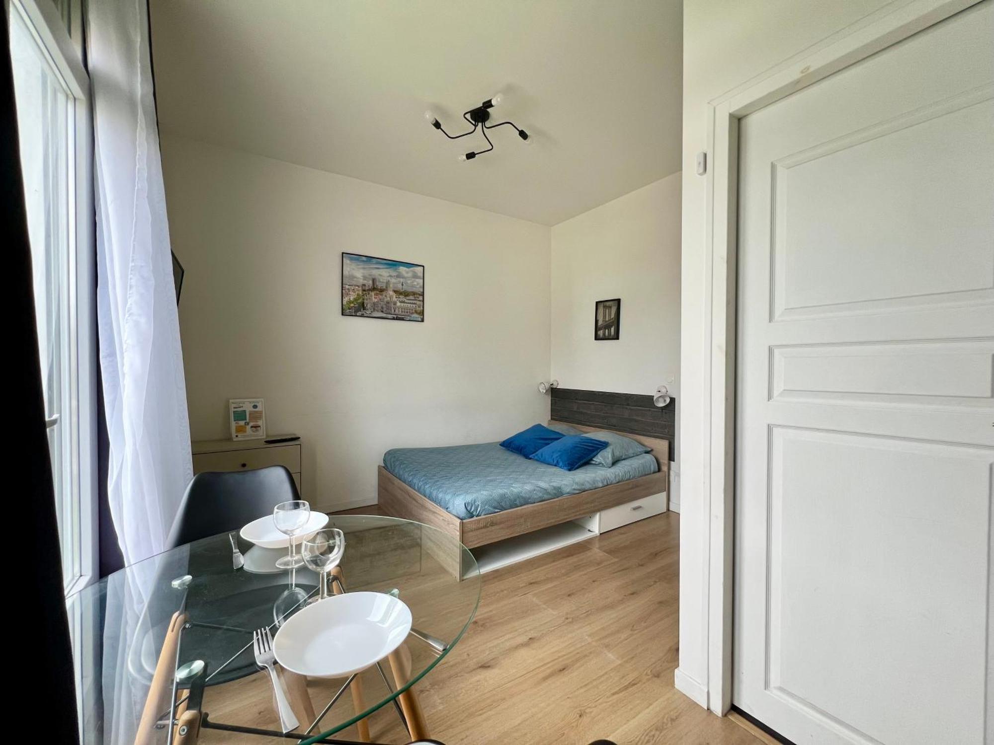 Studios Ideal Pro I Centre-Ville & Parking Gratuit Chatellerault Ngoại thất bức ảnh